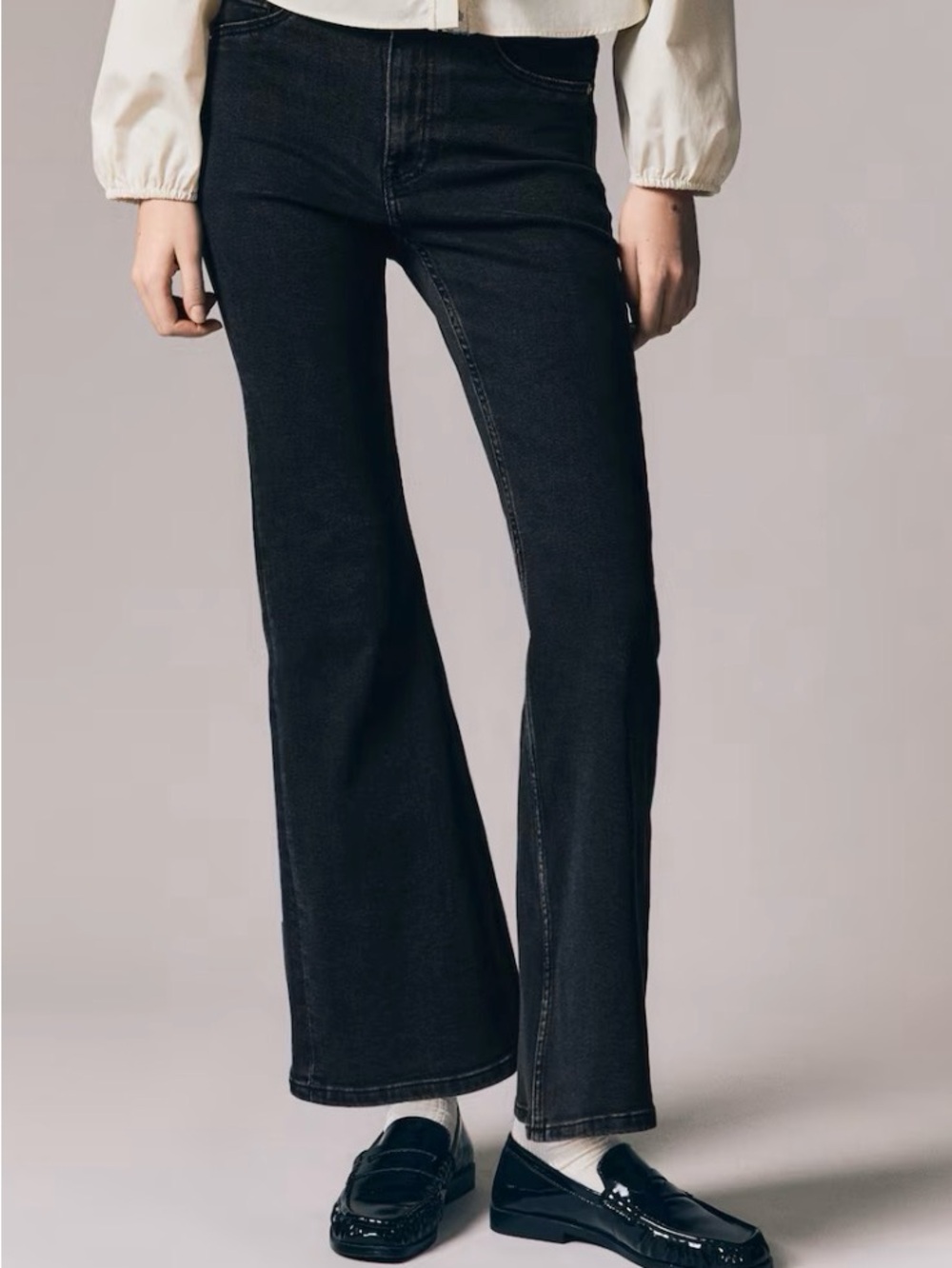 H&M Black Straight-Leg Jeans size 0
